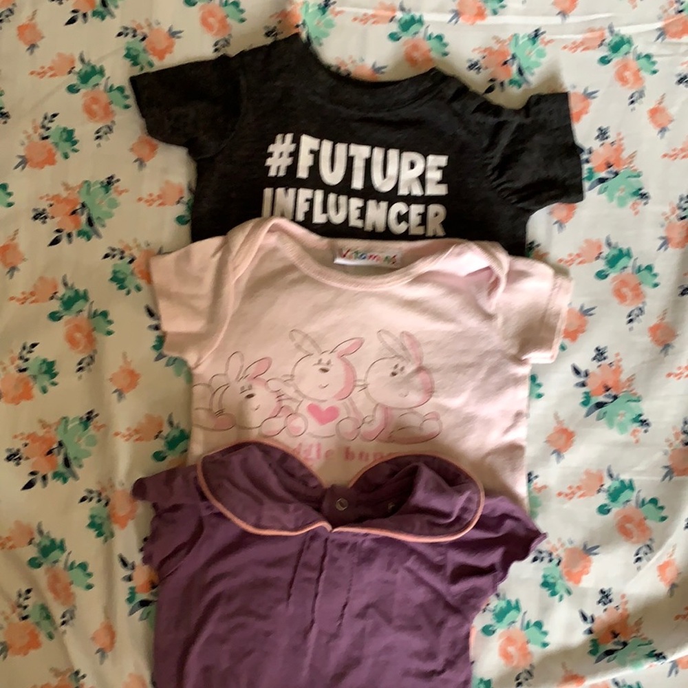 3 Short sleeve onesie